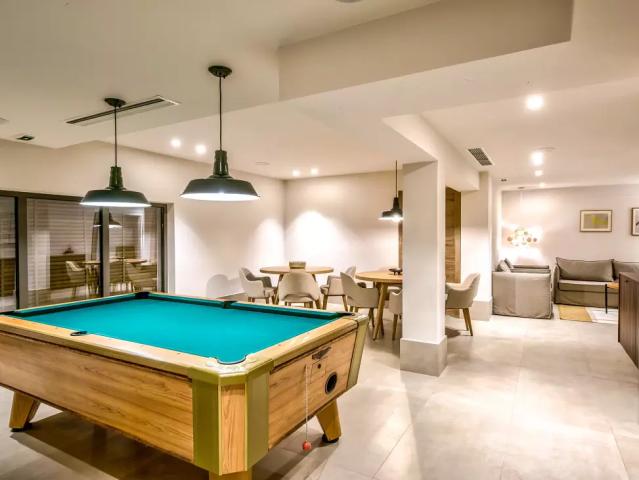 Paralos Venus Suites