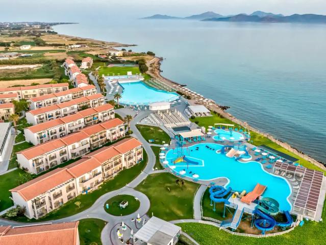 White Olive Marine Aquapark