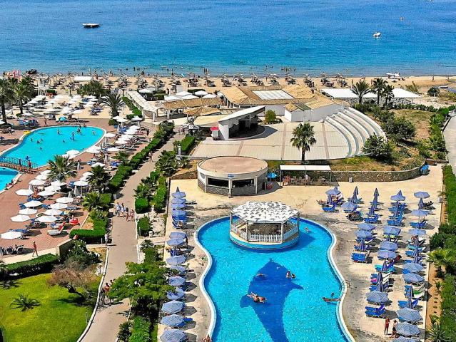 Sandy Beach Resort