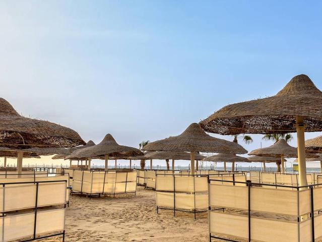 Amwaj Beach Club