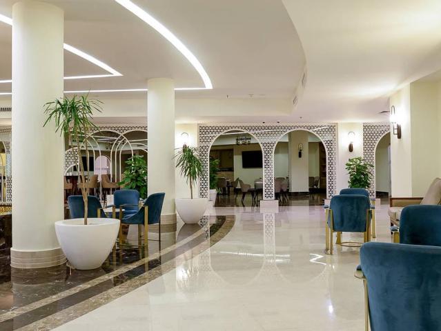 Amwaj Beach Club