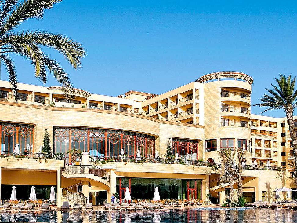 Mövenpick Resort & Marine Spa