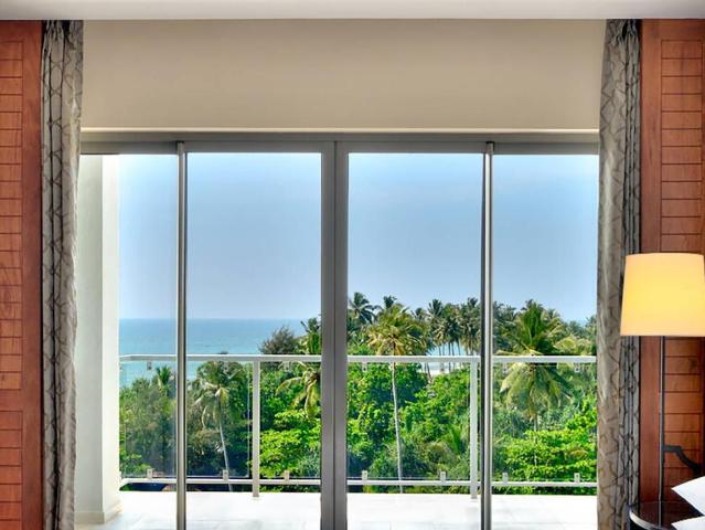 Sheraton Kosgoda Turtle Beach