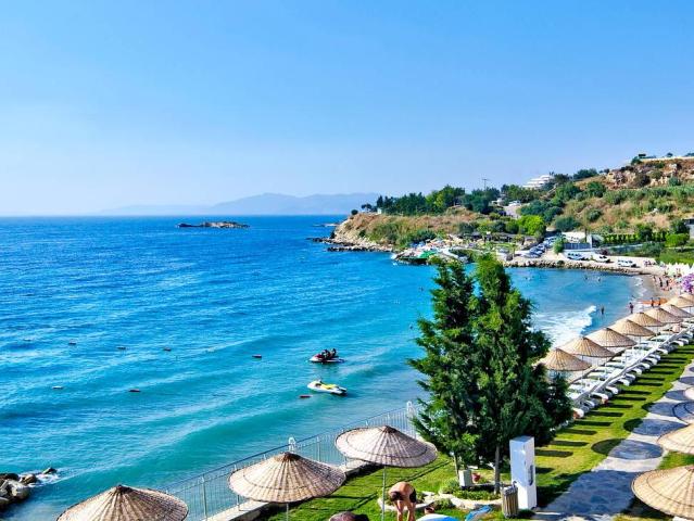 Sealight Resort