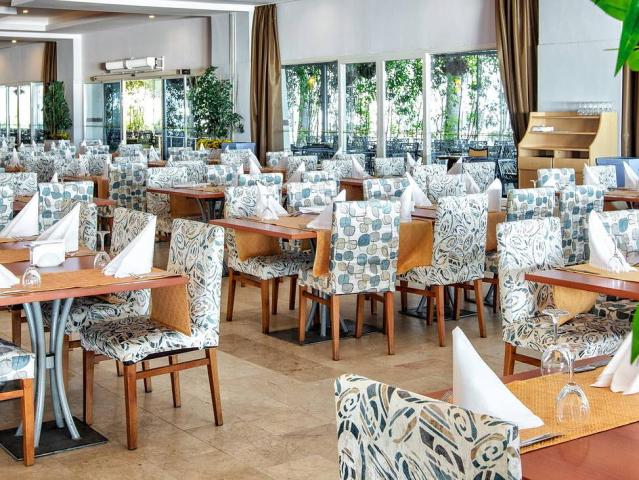 Sealight Resort