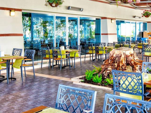 Sealight Resort