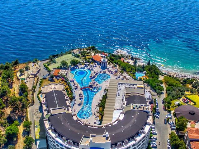 Sealight Resort