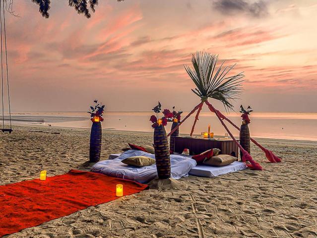 Silver Sands Beach