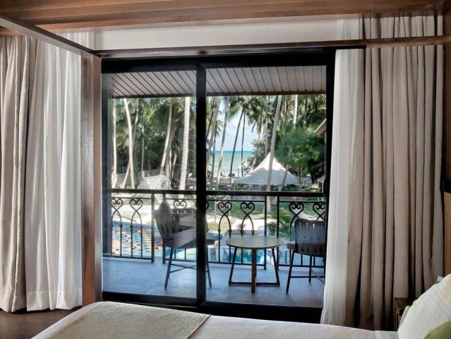 Coral Reef Resort & Spa
