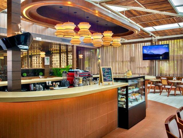 Coral Reef Resort & Spa