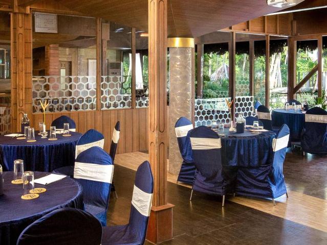 Coral Reef Resort & Spa