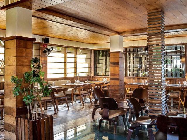 Coral Reef Resort & Spa