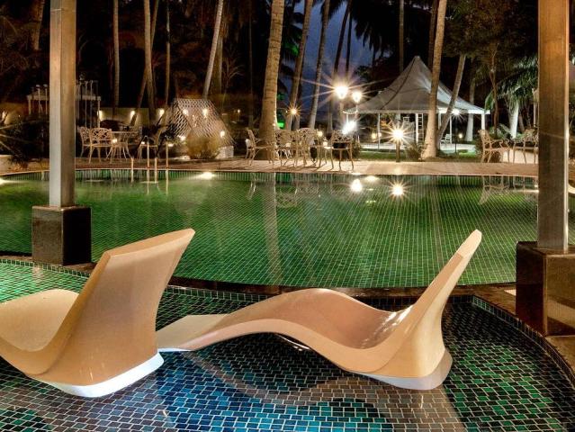 Coral Reef Resort & Spa