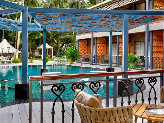 Coral Reef Resort & Spa