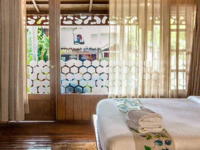 Coral Reef Resort & Spa