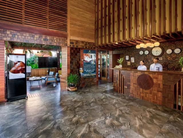 Coral Reef Resort & Spa