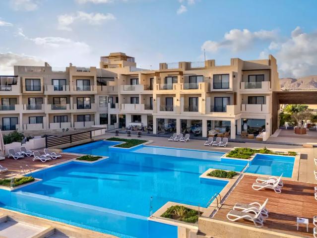 Creek Hotel & Residences El Gouna