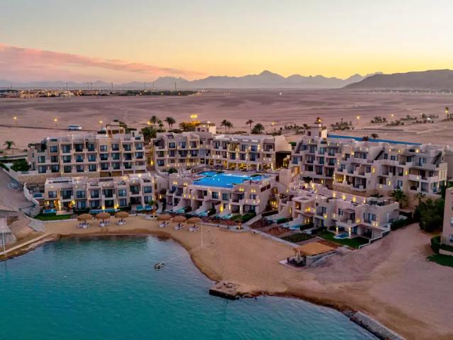 Creek Hotel & Residences El Gouna