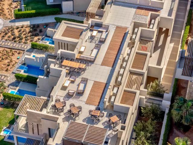Creek Hotel & Residences El Gouna