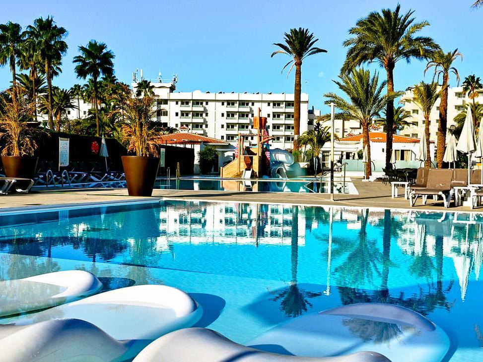 Miraflor Suites
