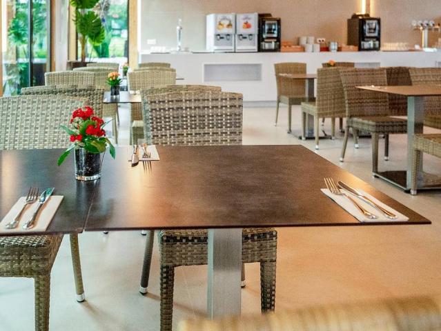 Miraflor Suites