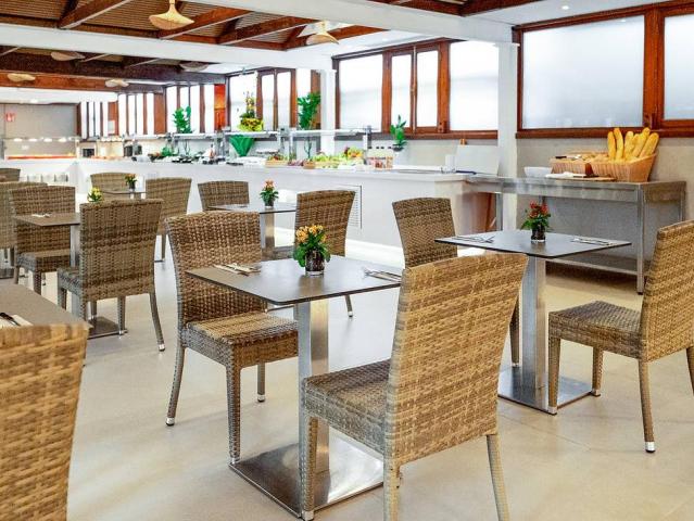 Miraflor Suites