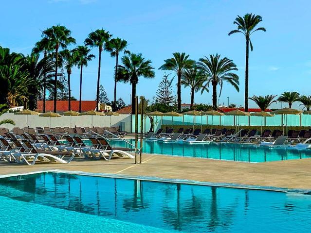 Miraflor Suites