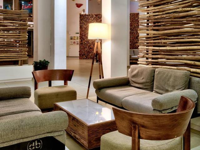 Seabank Resort & Spa
