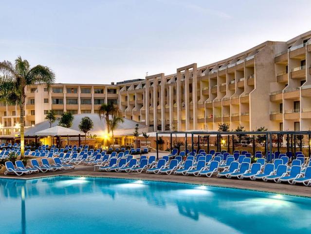 Seabank Resort & Spa