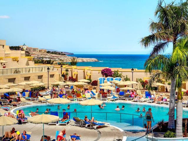 SBH Mónica Beach