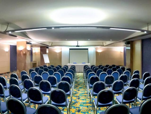 Maritim Antonine