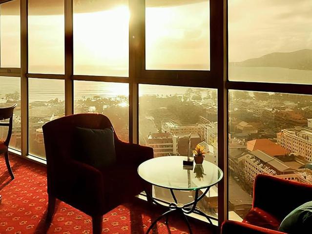 The Royal Paradise Resort