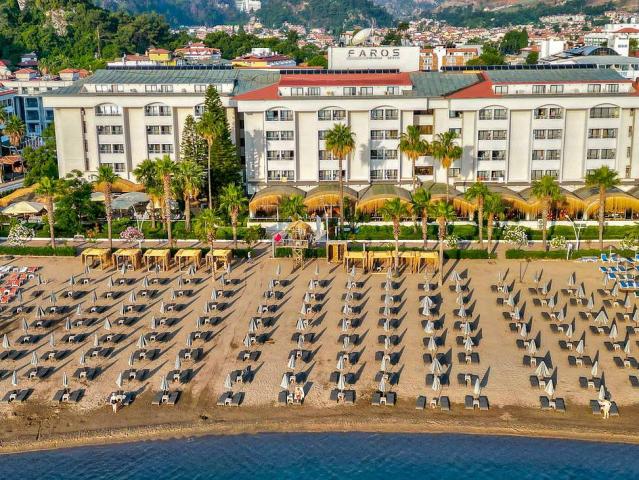 Faros Premium Beach