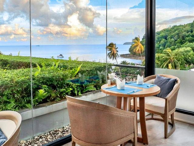 Bandara Phuket Beach Resort