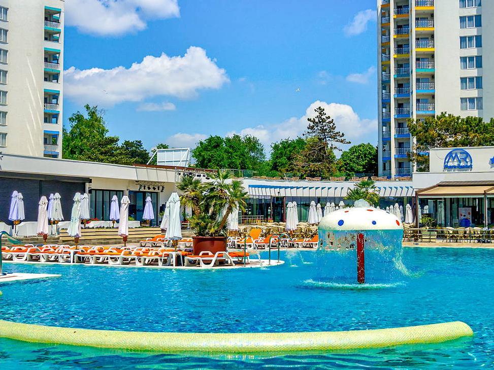 Mera Resort Venus