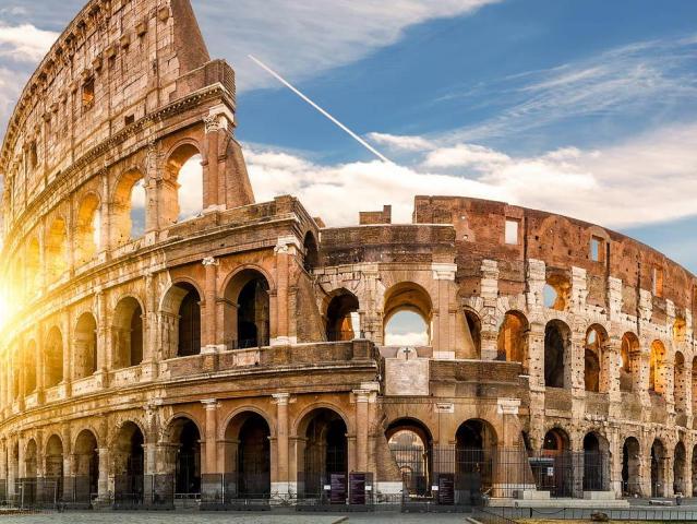 ﻿Itálie - Top Italia - od Neapole po Benátky