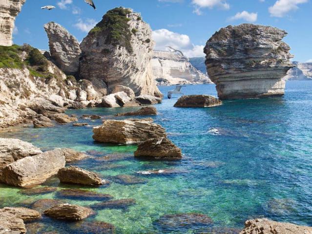 ﻿Sardinie a Korsika - smaragdové perly