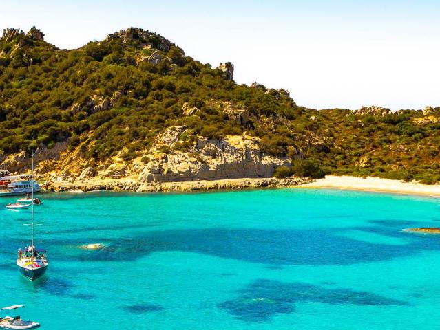 ﻿Sardinie a Korsika - smaragdové perly