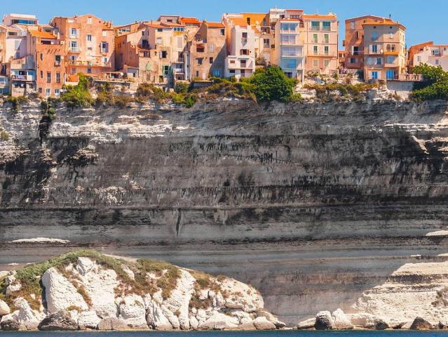 ﻿Sardinie a Korsika - smaragdové perly