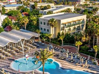 Star Beach Village