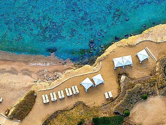 Four Seasons Resort