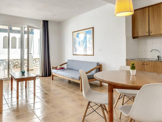 Vibra Blanc Cottage