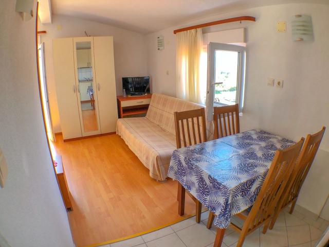 CK Gradac Vila Sara studio přistýlka ve studiu 2+2