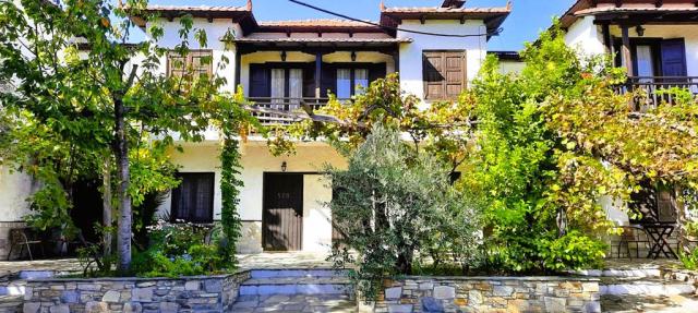 Vilky hotelu Saily Beach v Koropi, Pelion, Řecko, CK