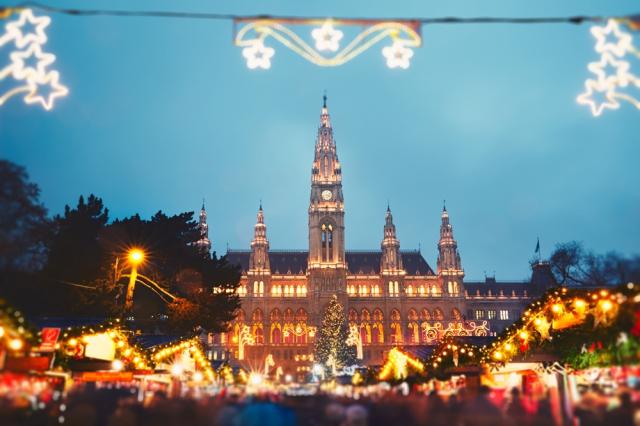 Radnice ve Vídni a adventní trhy, Rakousko, jednodenní výlet CK