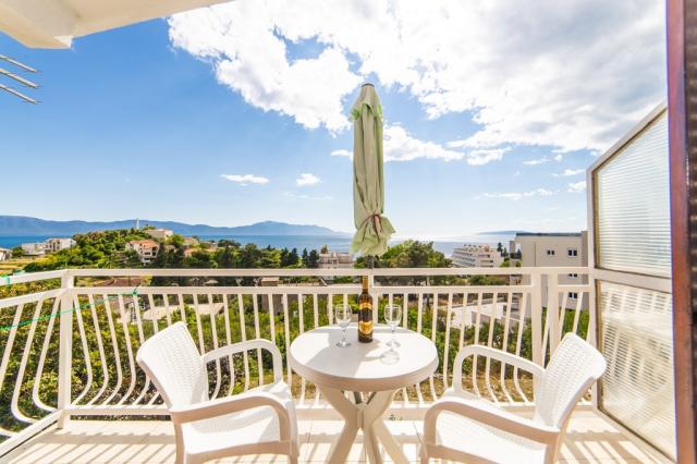 CK Gradac vila Neda balkon