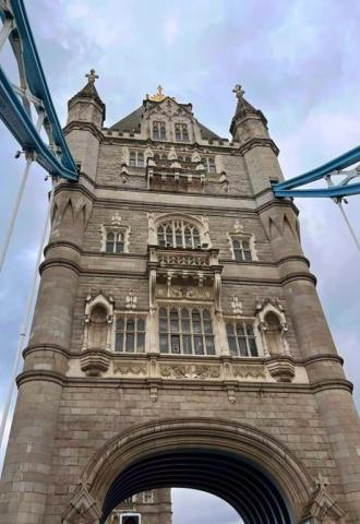 CK, Londýn, Tower Bridge