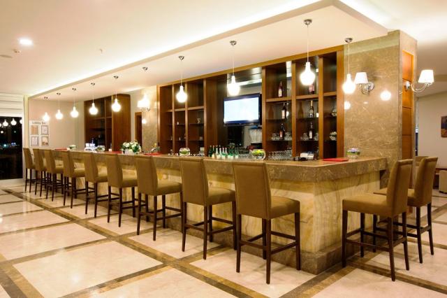 Hotel Ramada resort Side, bar, Turecko, CK