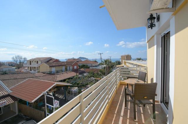 Hotel Akti Arilla, balkon, Arillas, Korfu, Řecko, CK