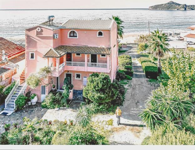 CK Řecko Korfu Agios Georgios apartmánový dům Romeo